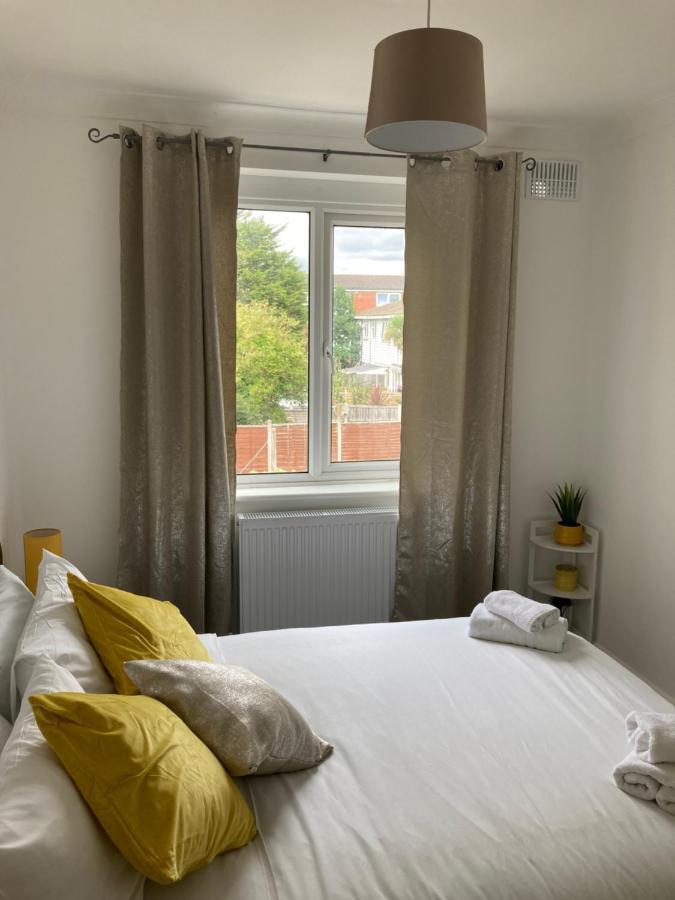 Gresham Home - Close To Excel, Contractors, Relocators, Paid Parking ลอนดอน ภายนอก รูปภาพ