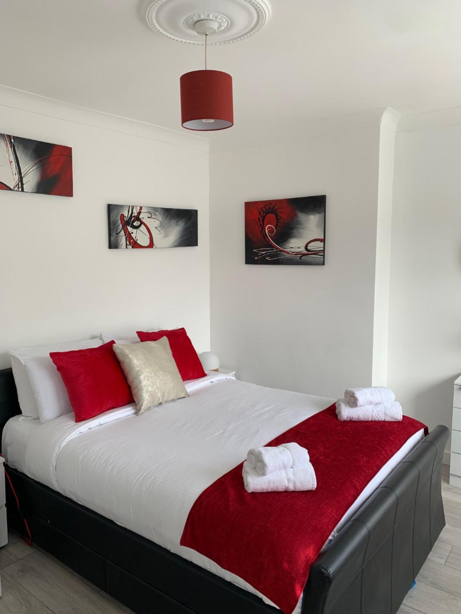 Gresham Home - Close To Excel, Contractors, Relocators, Paid Parking ลอนดอน ภายนอก รูปภาพ